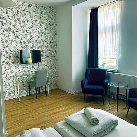 Hostel Octopus *