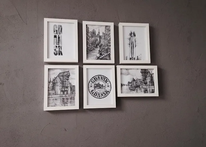 旅馆 格但斯克奥克托普斯旅舍 *